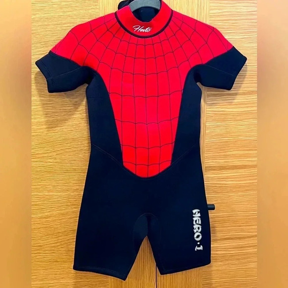 Hevto Shorty Wetsuit SpiderMan style Big Kids Size 12 - Picture 1 of 4